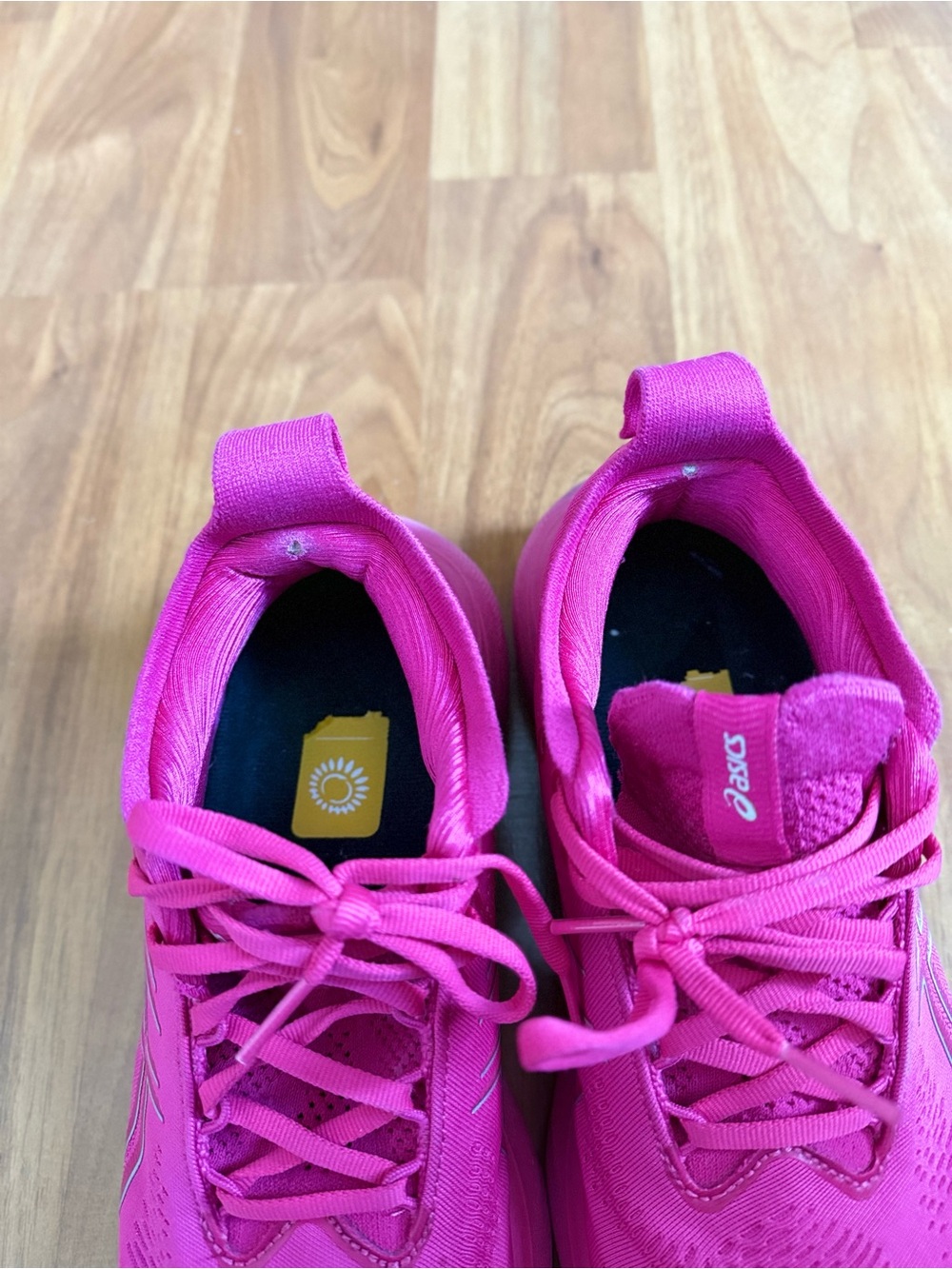 ASICS Gel - Nimbus 25 Women's Hot Pink Running Shoes 1012B356 - Picture 8 of 8